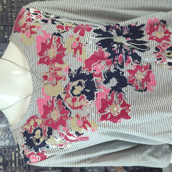 White Stags sz M Cotton Blend Striped Floral Shimmering Top with Elastic Waist - Picture 2 of 6